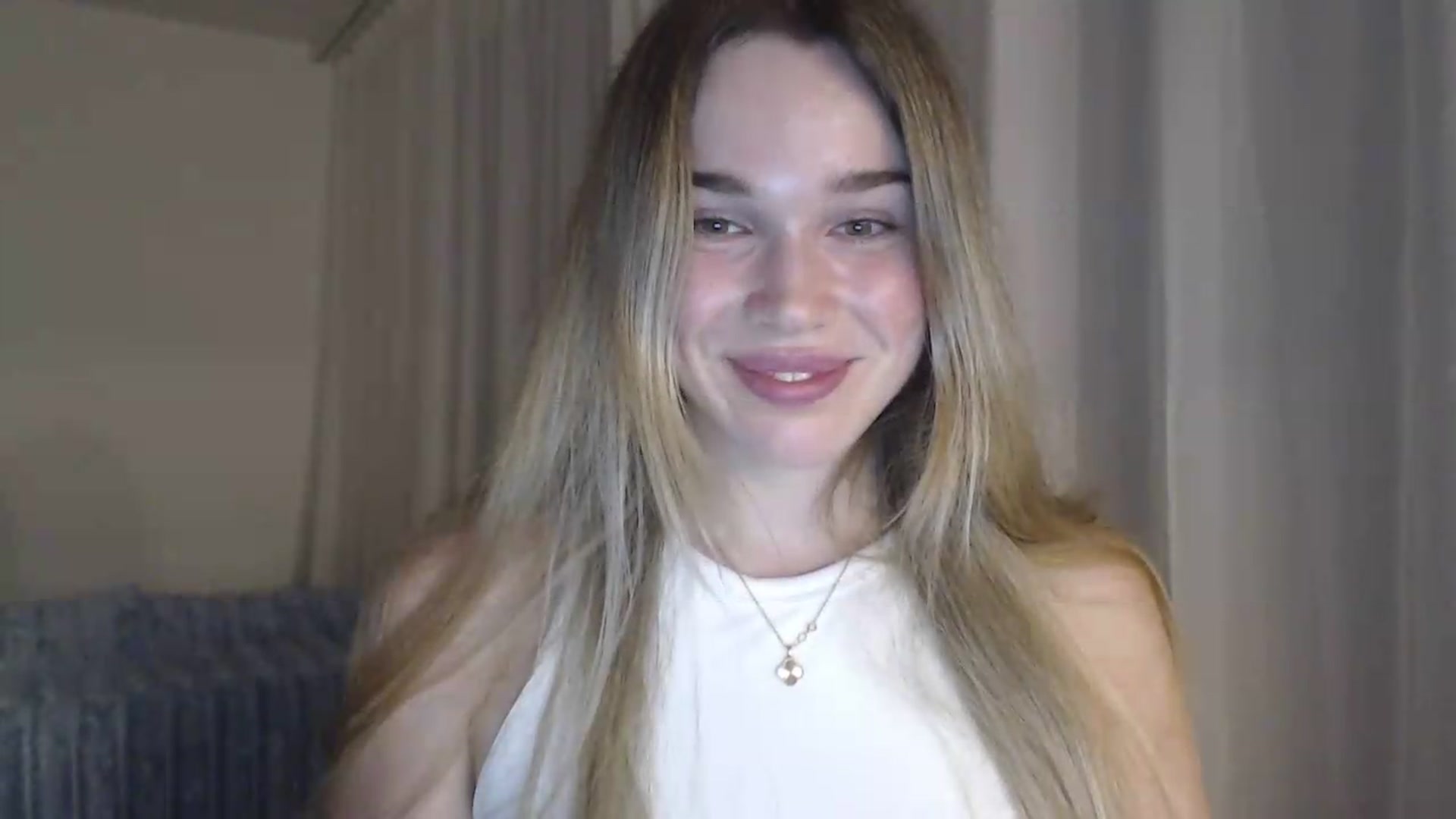Gallery image thumbnail from Ooh_Cassie's myfreecams stream on, 06/29/2026, 20:19 image 19 of 20