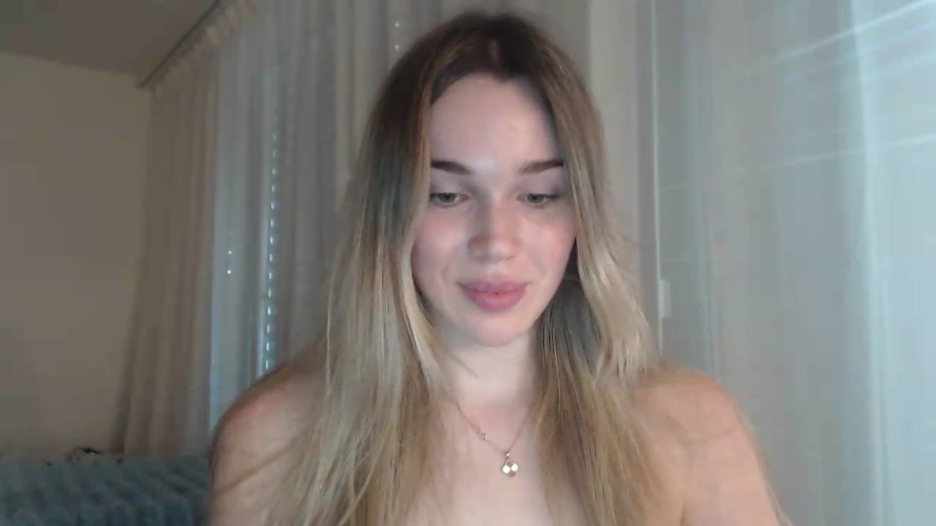 Gallery image thumbnail from Ooh_Cassie's myfreecams stream on, 06/30/2026, 17:10 image 11 of 20