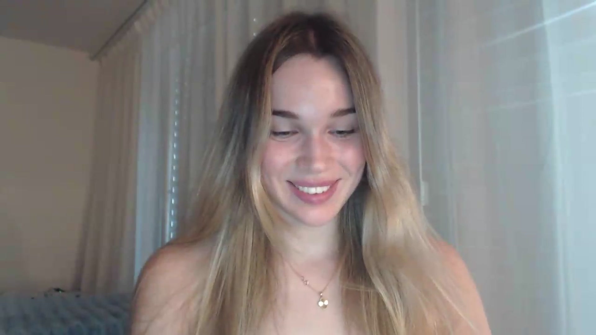 Gallery image thumbnail from Ooh_Cassie's myfreecams stream on, 06/30/2026, 17:10 image 8 of 20