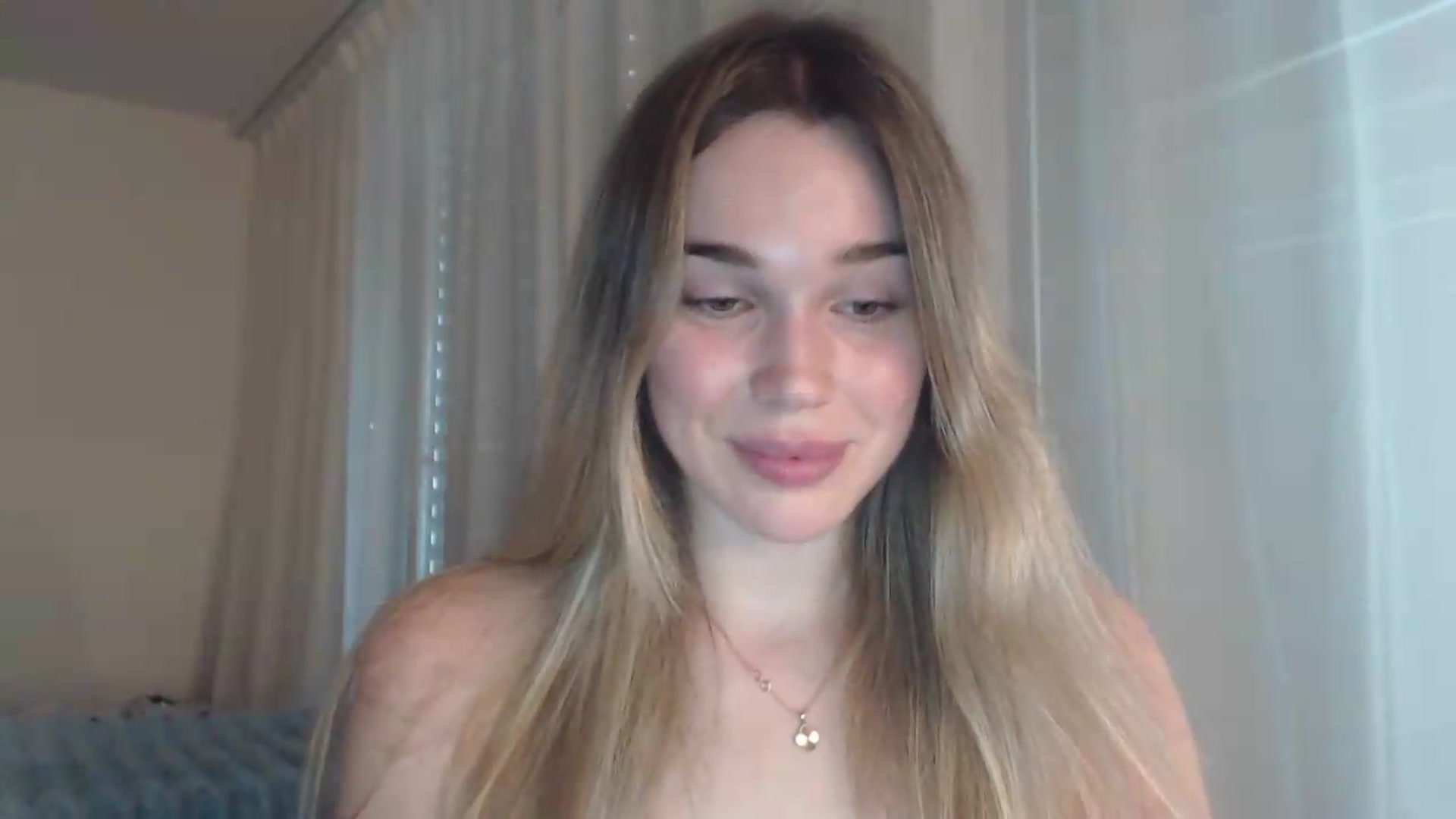 Gallery image thumbnail from Ooh_Cassie's myfreecams stream on, 06/30/2026, 17:10 image 7 of 20