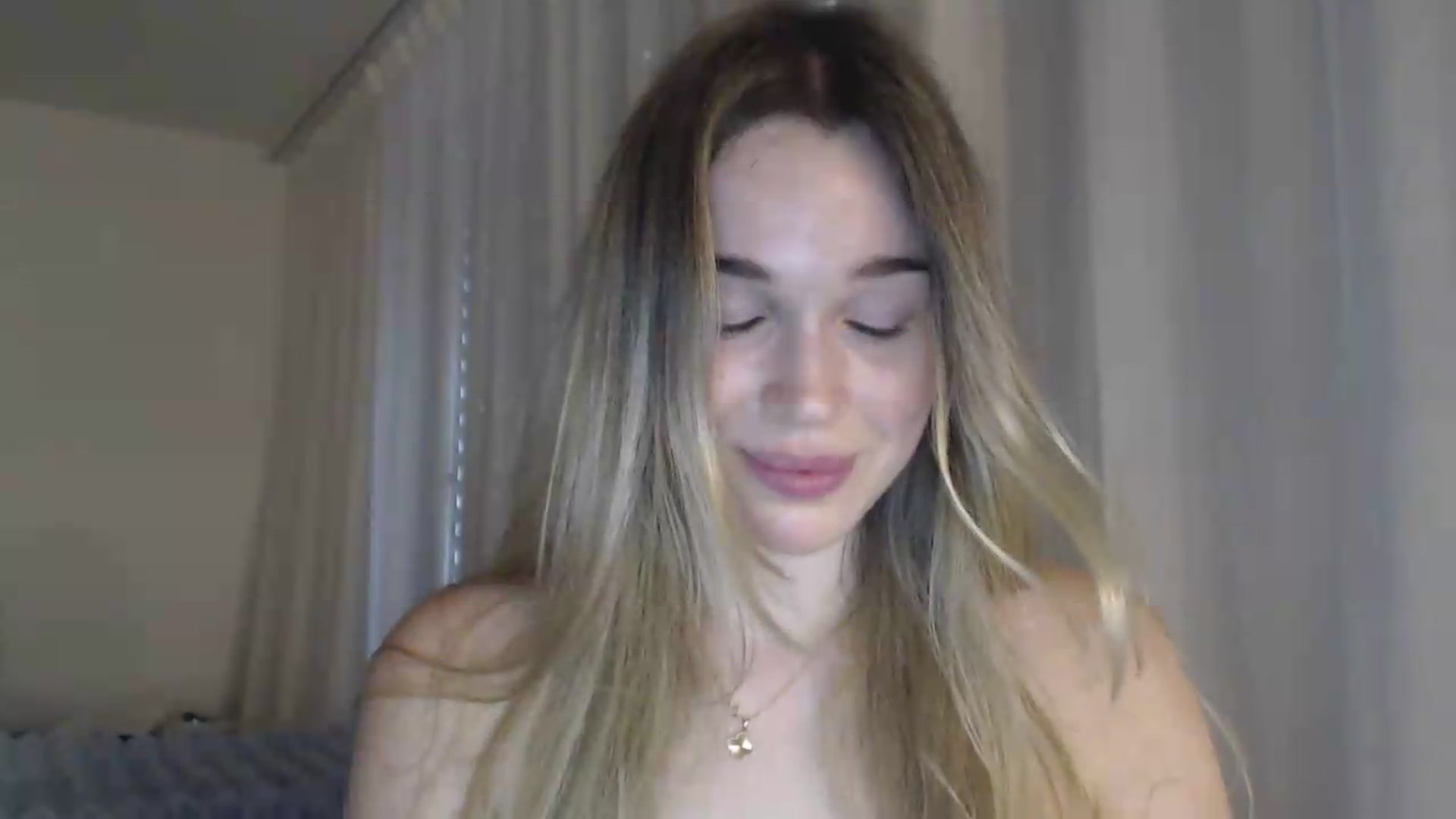 Gallery image thumbnail from Ooh_Cassie's myfreecams stream on, 06/30/2026, 17:45 image 13 of 20