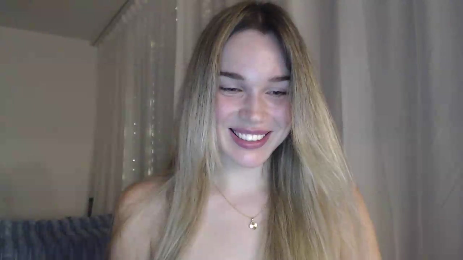 Gallery image thumbnail from Ooh_Cassie's myfreecams stream on, 07/01/2026, 19:23 image 3 of 20