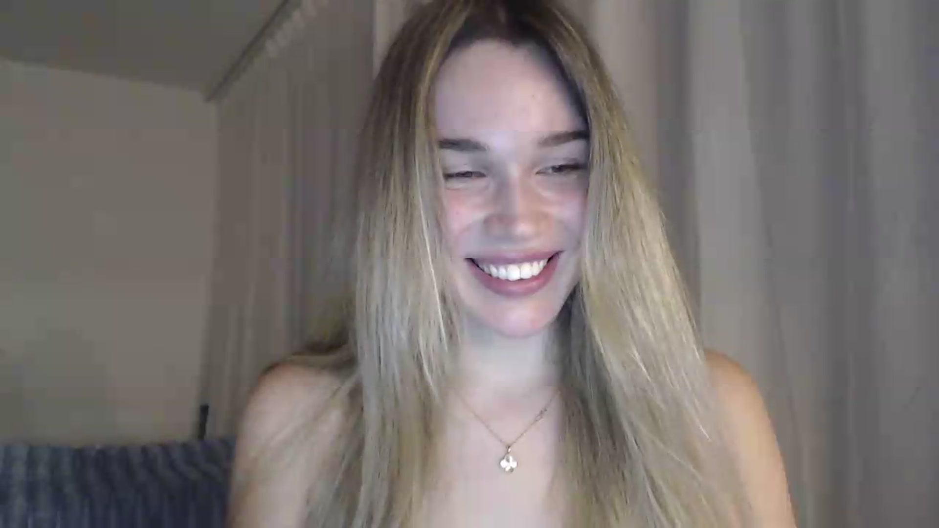 Gallery image thumbnail from Ooh_Cassie's myfreecams stream on, 07/01/2026, 19:23 image 20 of 20