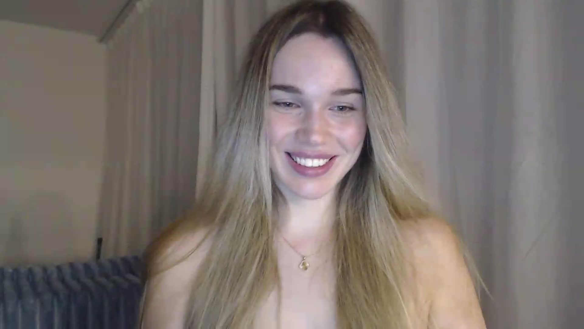 Gallery image thumbnail from Ooh_Cassie's myfreecams stream on, 07/01/2026, 20:13 image 12 of 20