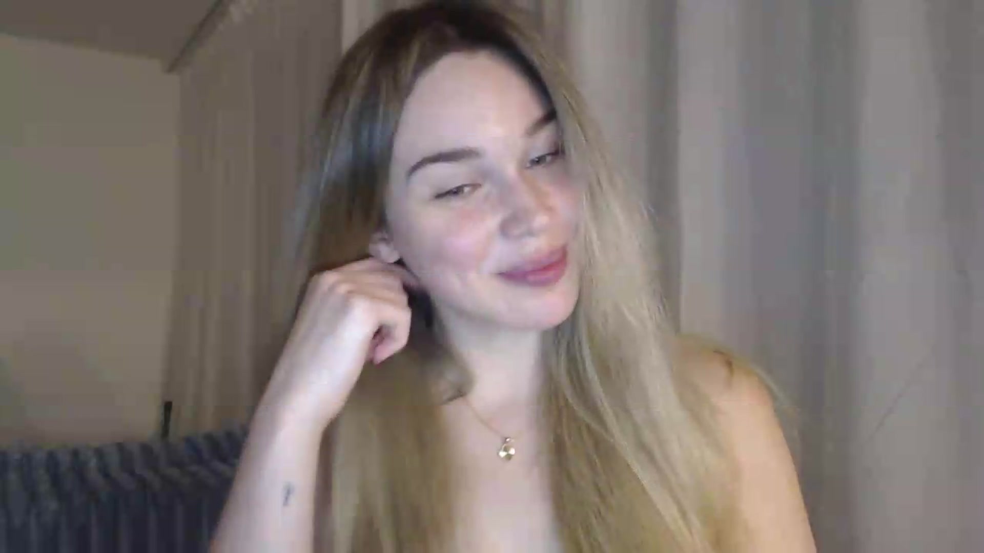 Gallery image thumbnail from Ooh_Cassie's myfreecams stream on, 07/01/2026, 20:13 image 11 of 20