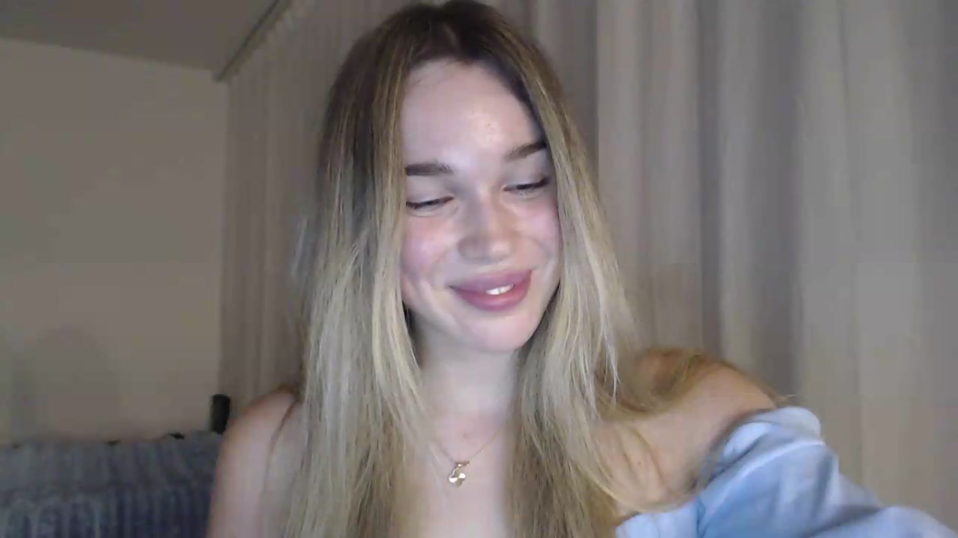 Gallery image thumbnail from Ooh_Cassie's myfreecams stream on, 07/02/2026, 21:13 image 8 of 20