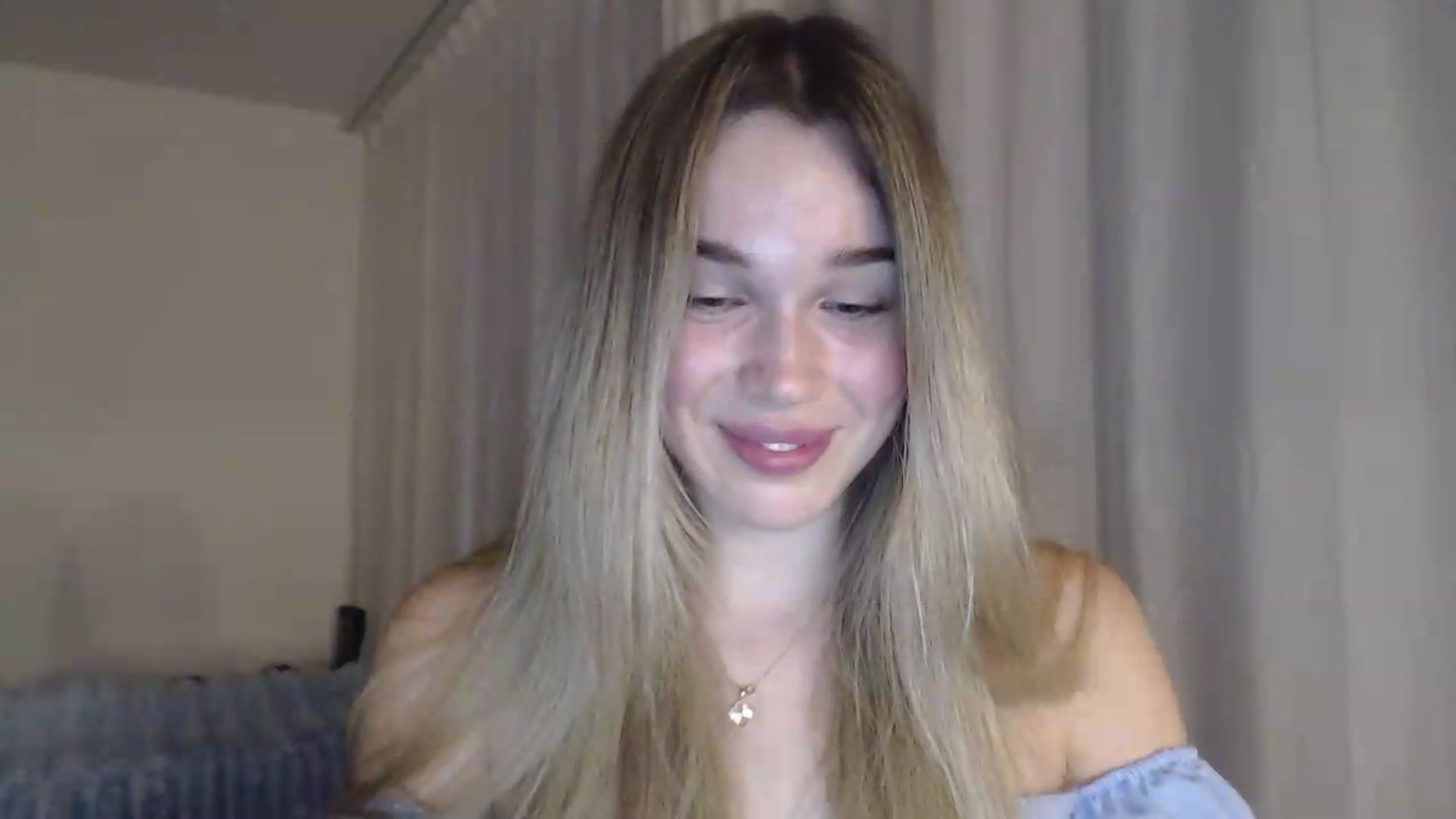 Gallery image thumbnail from Ooh_Cassie's myfreecams stream on, 07/02/2026, 21:13 image 4 of 20