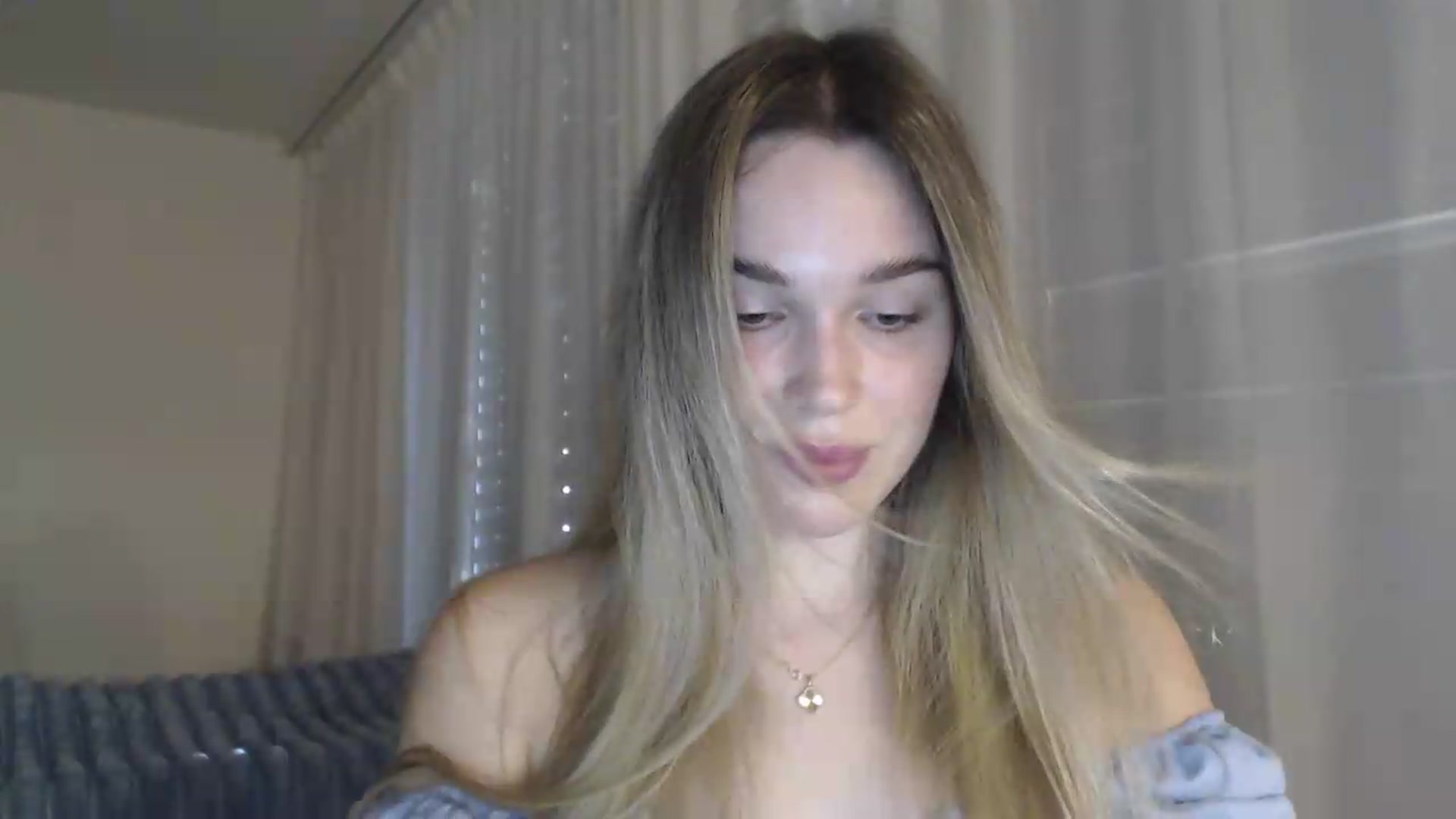 Gallery image thumbnail from Ooh_Cassie's myfreecams stream on, 07/05/2026, 18:51 image 6 of 20