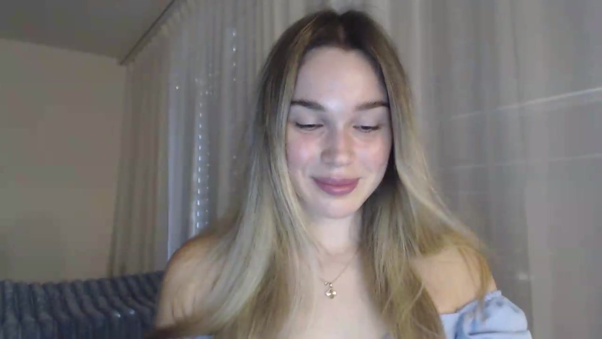 Gallery image thumbnail from Ooh_Cassie's myfreecams stream on, 07/05/2026, 18:51 image 2 of 20