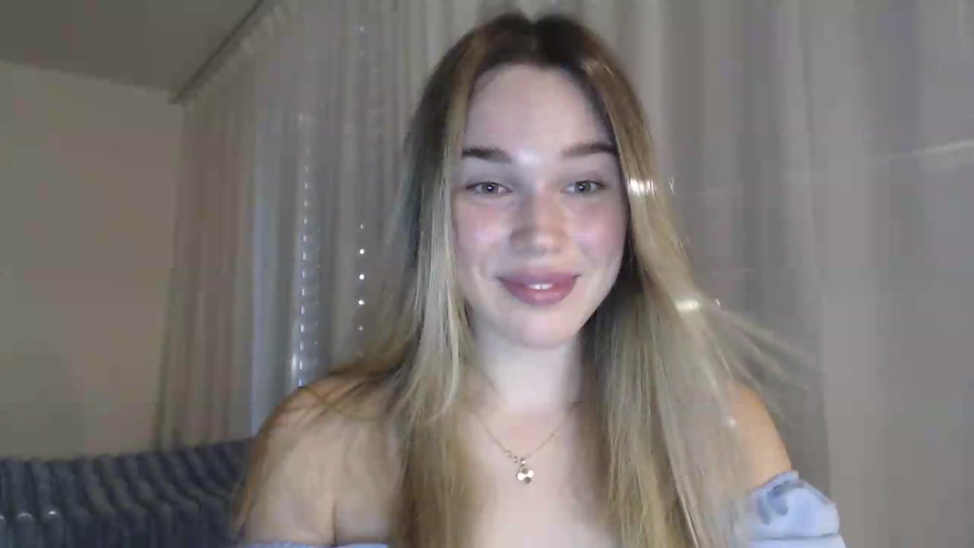 Gallery image thumbnail from Ooh_Cassie's myfreecams stream on, 07/05/2026, 18:51 image 9 of 20