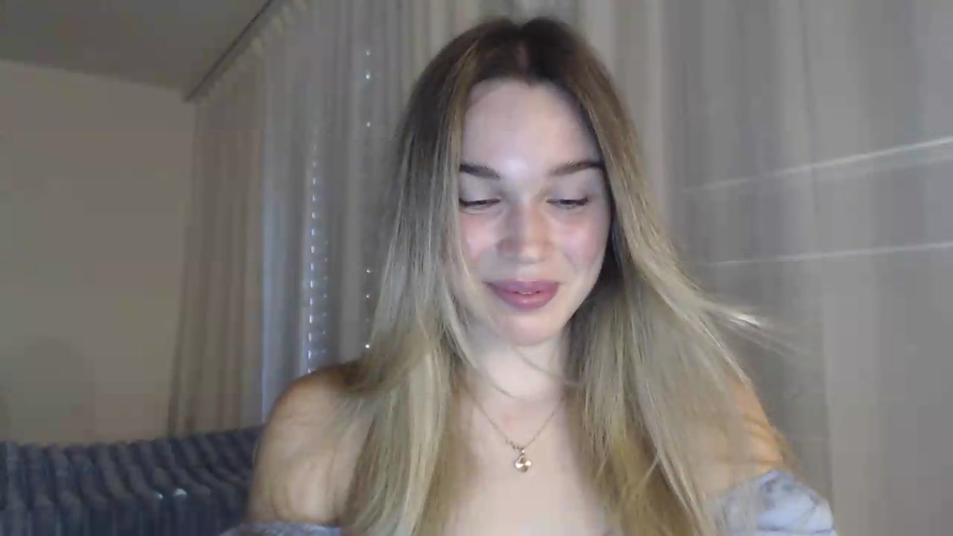 Gallery image thumbnail from Ooh_Cassie's myfreecams stream on, 07/05/2026, 18:51 image 4 of 20
