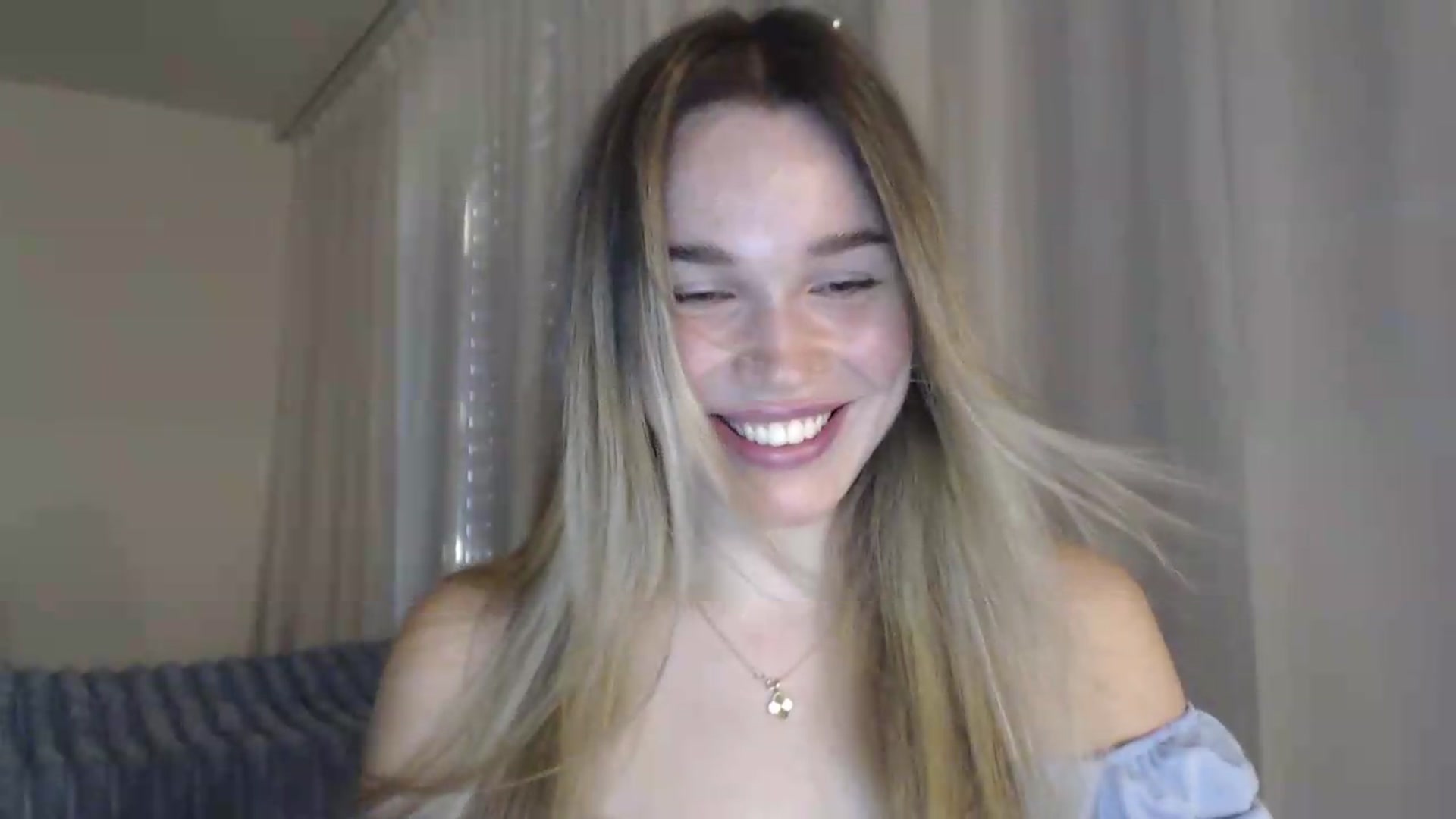 Gallery image thumbnail from Ooh_Cassie's myfreecams stream on, 07/05/2026, 18:51 image 15 of 20