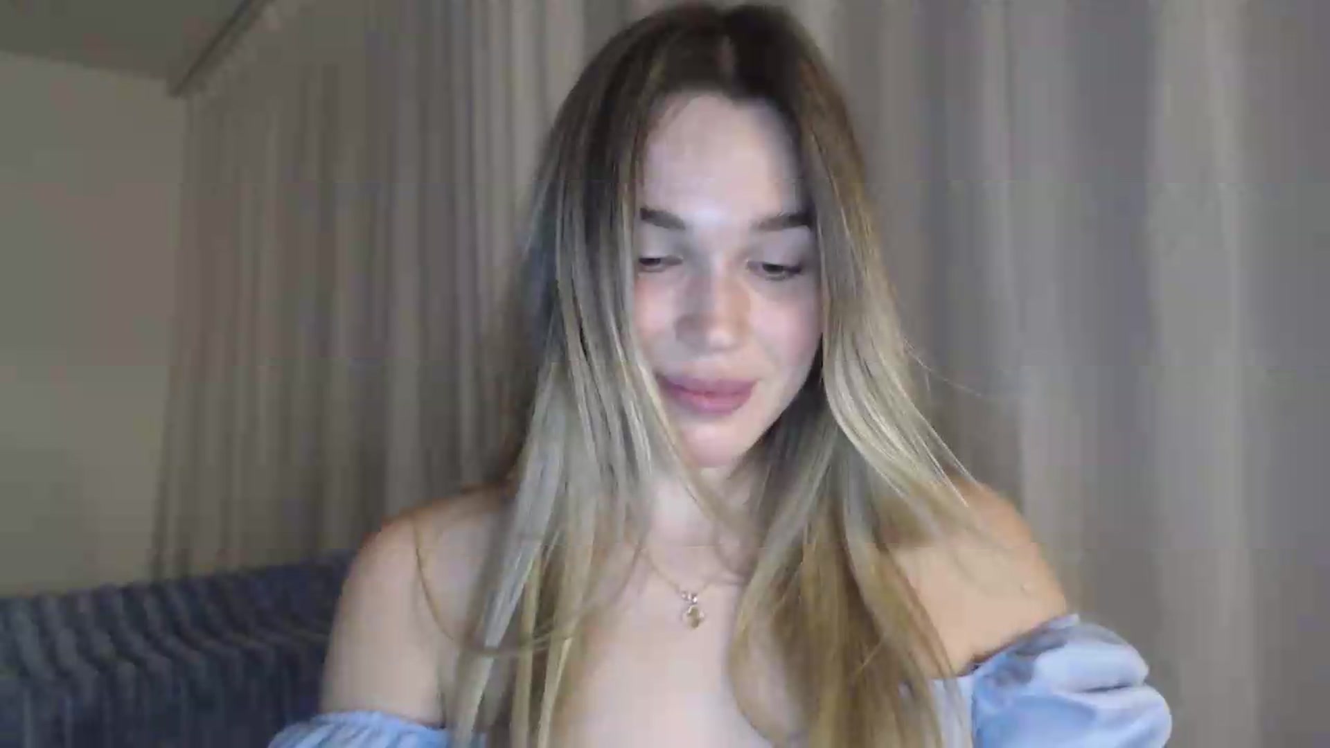 Gallery image thumbnail from Ooh_Cassie's myfreecams stream on, 07/05/2026, 19:48 image 17 of 20