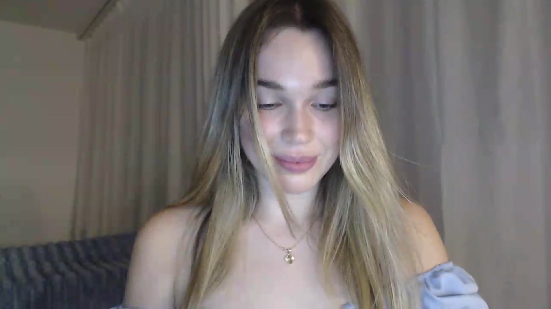 Gallery image thumbnail from Ooh_Cassie's myfreecams stream on, 07/05/2026, 19:48 image 19 of 20