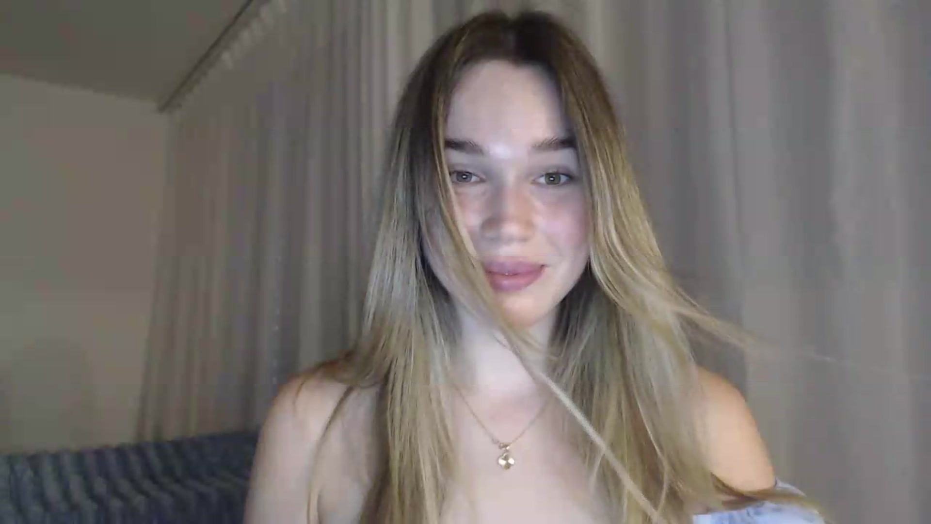Gallery image thumbnail from Ooh_Cassie's myfreecams stream on, 07/05/2026, 19:48 image 7 of 20