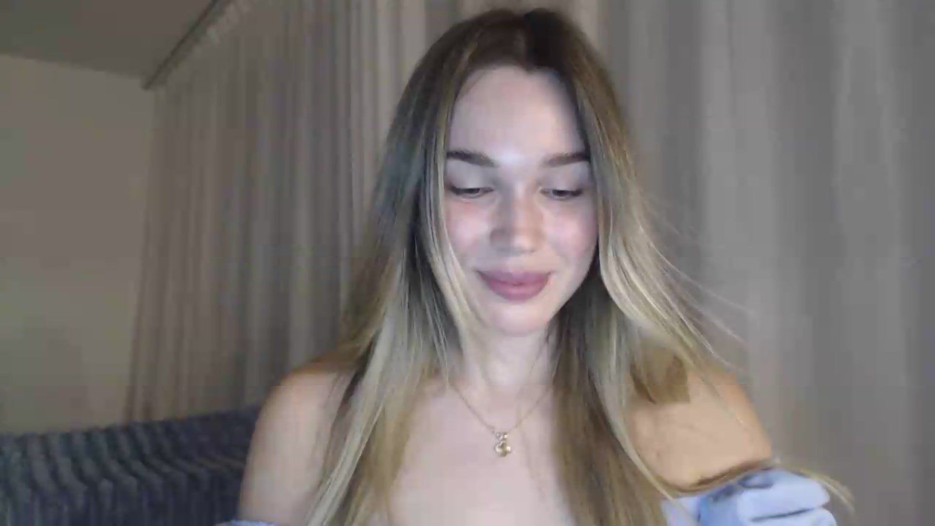 Gallery image thumbnail from Ooh_Cassie's myfreecams stream on, 07/05/2026, 19:48 image 11 of 20