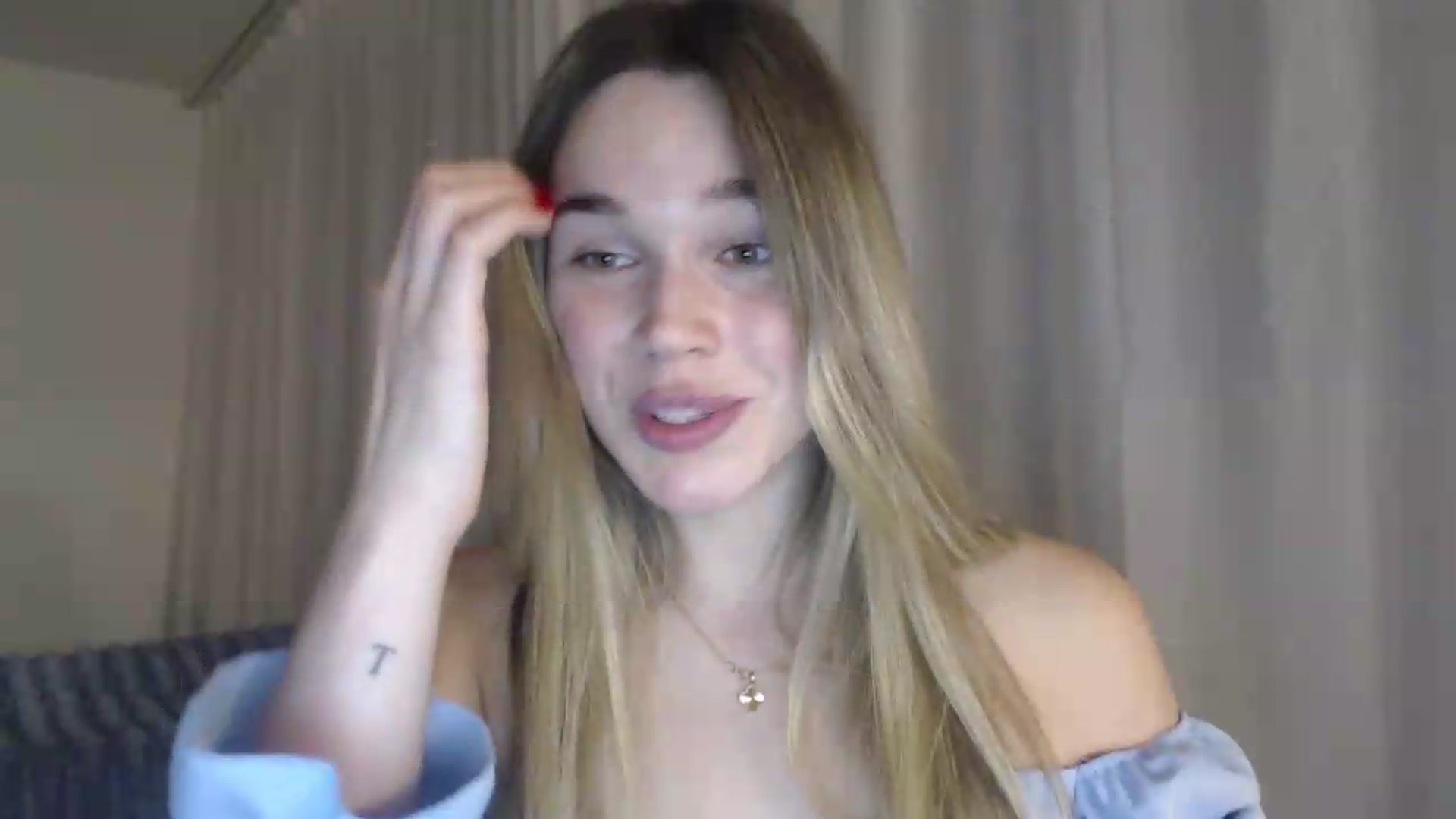 Gallery image thumbnail from Ooh_Cassie's myfreecams stream on, 07/05/2026, 19:48 image 16 of 20