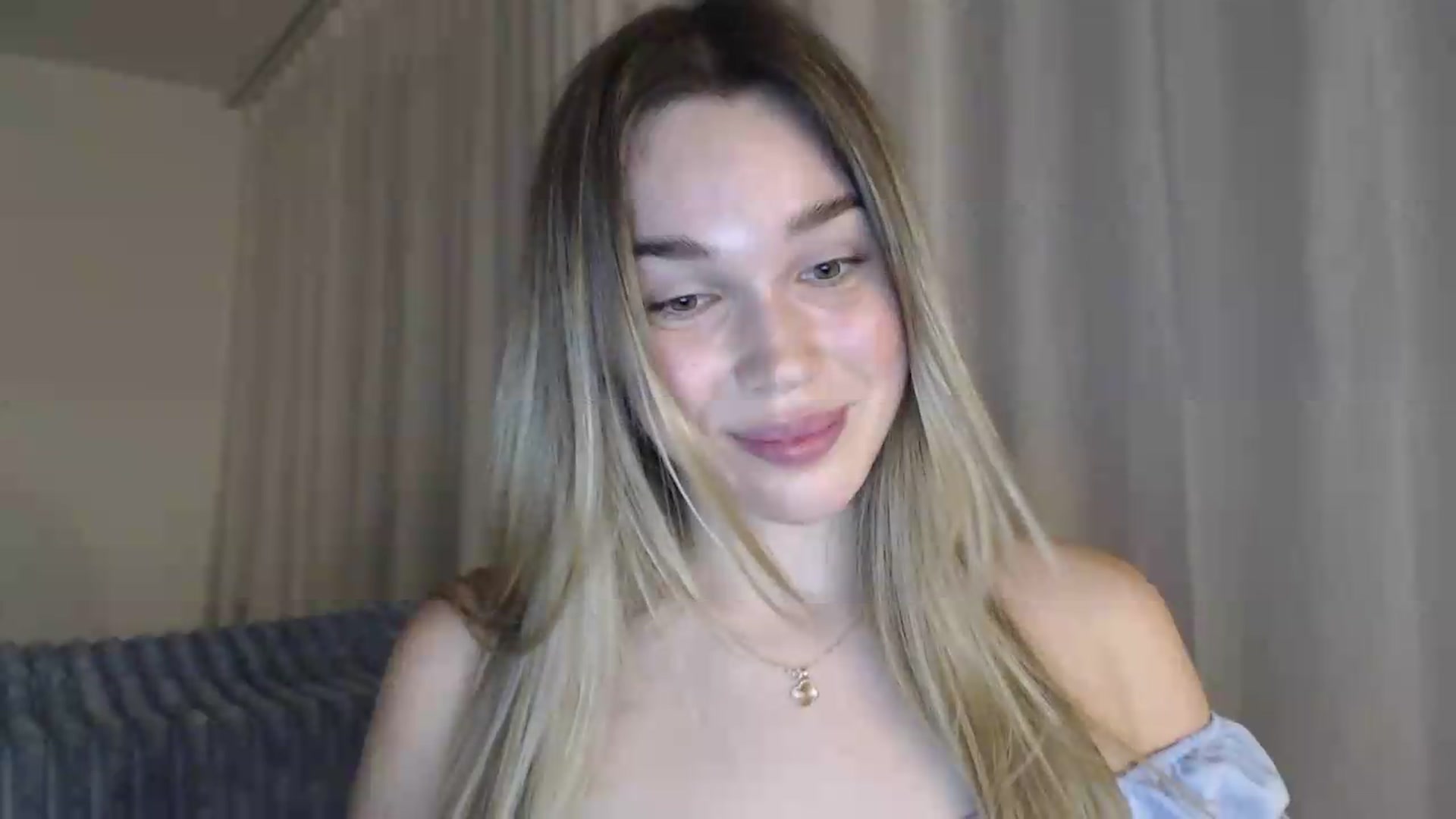 Gallery image thumbnail from Ooh_Cassie's myfreecams stream on, 07/05/2026, 20:36 image 17 of 20