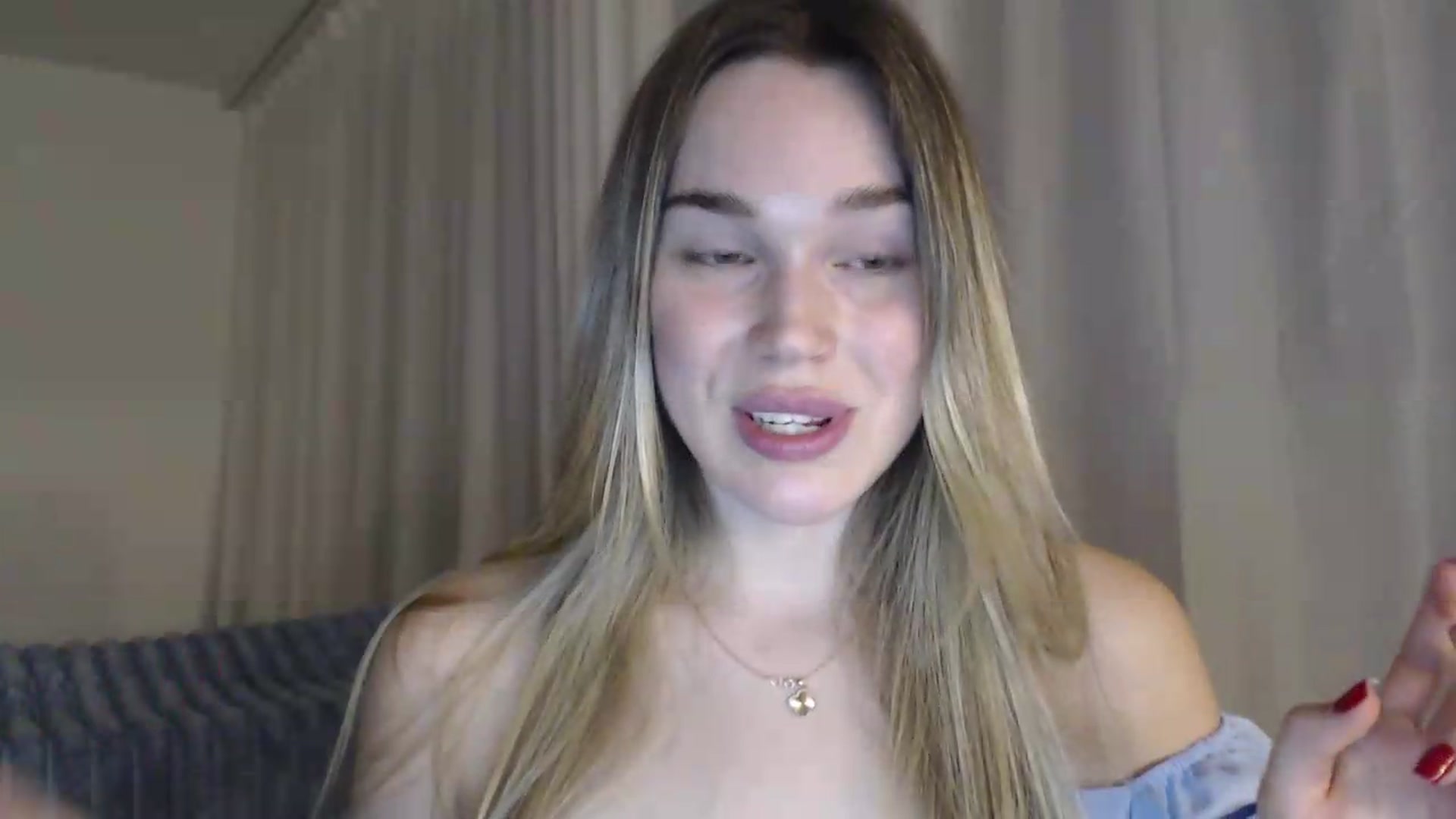 Gallery image thumbnail from Ooh_Cassie's myfreecams stream on, 07/05/2026, 20:36 image 4 of 20
