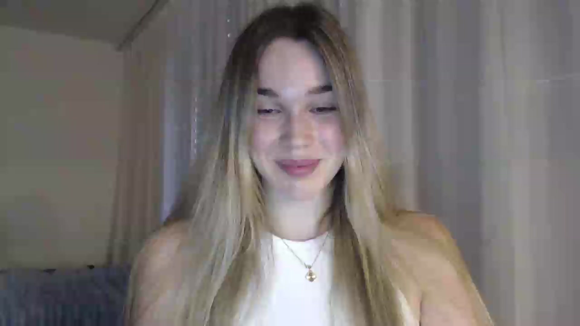 Gallery image thumbnail from Ooh_Cassie's myfreecams stream on, 07/06/2026, 18:31 image 1 of 20