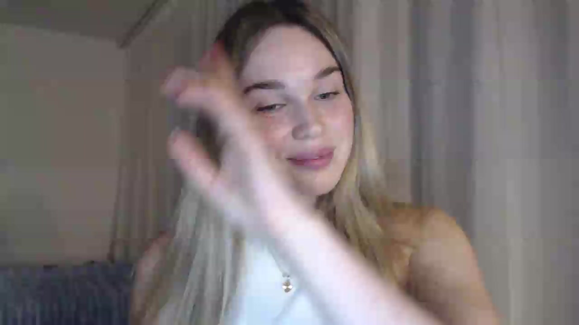 Gallery image thumbnail from Ooh_Cassie's myfreecams stream on, 07/06/2026, 19:45 image 1 of 20
