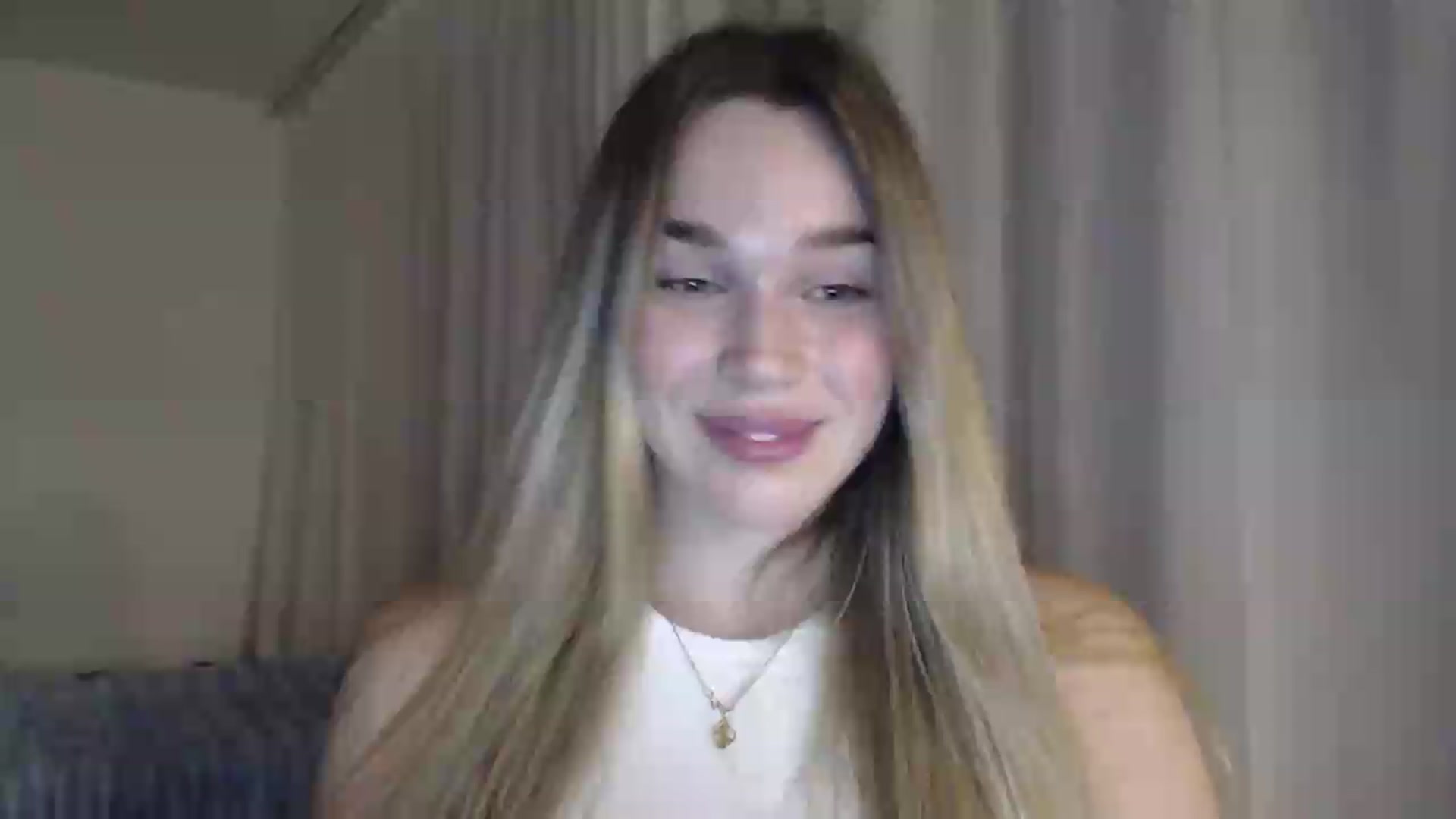 Gallery image thumbnail from Ooh_Cassie's myfreecams stream on, 07/06/2026, 19:45 image 16 of 20