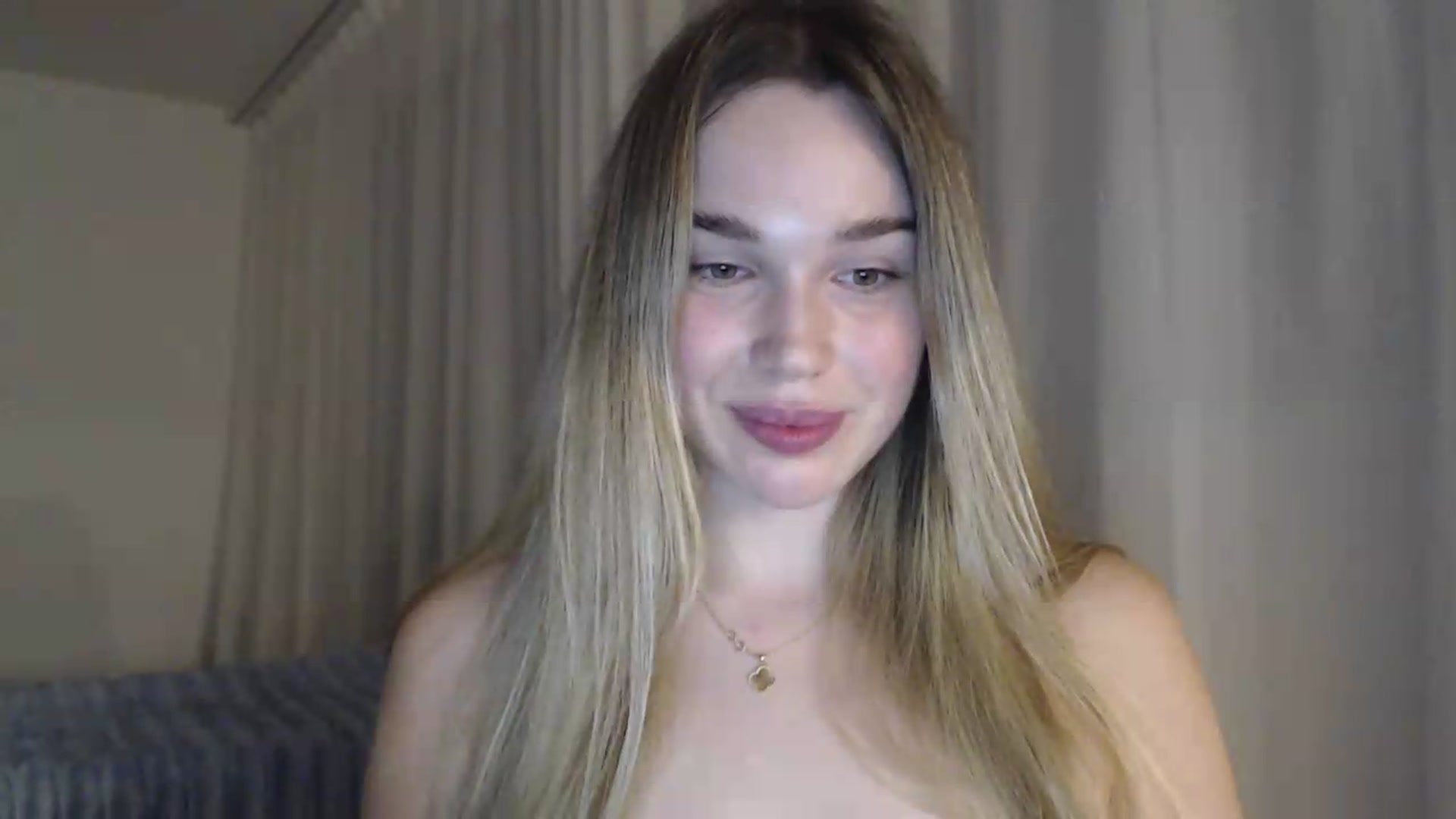 Gallery image thumbnail from Ooh_Cassie's myfreecams stream on, 07/06/2026, 21:43 image 20 of 20