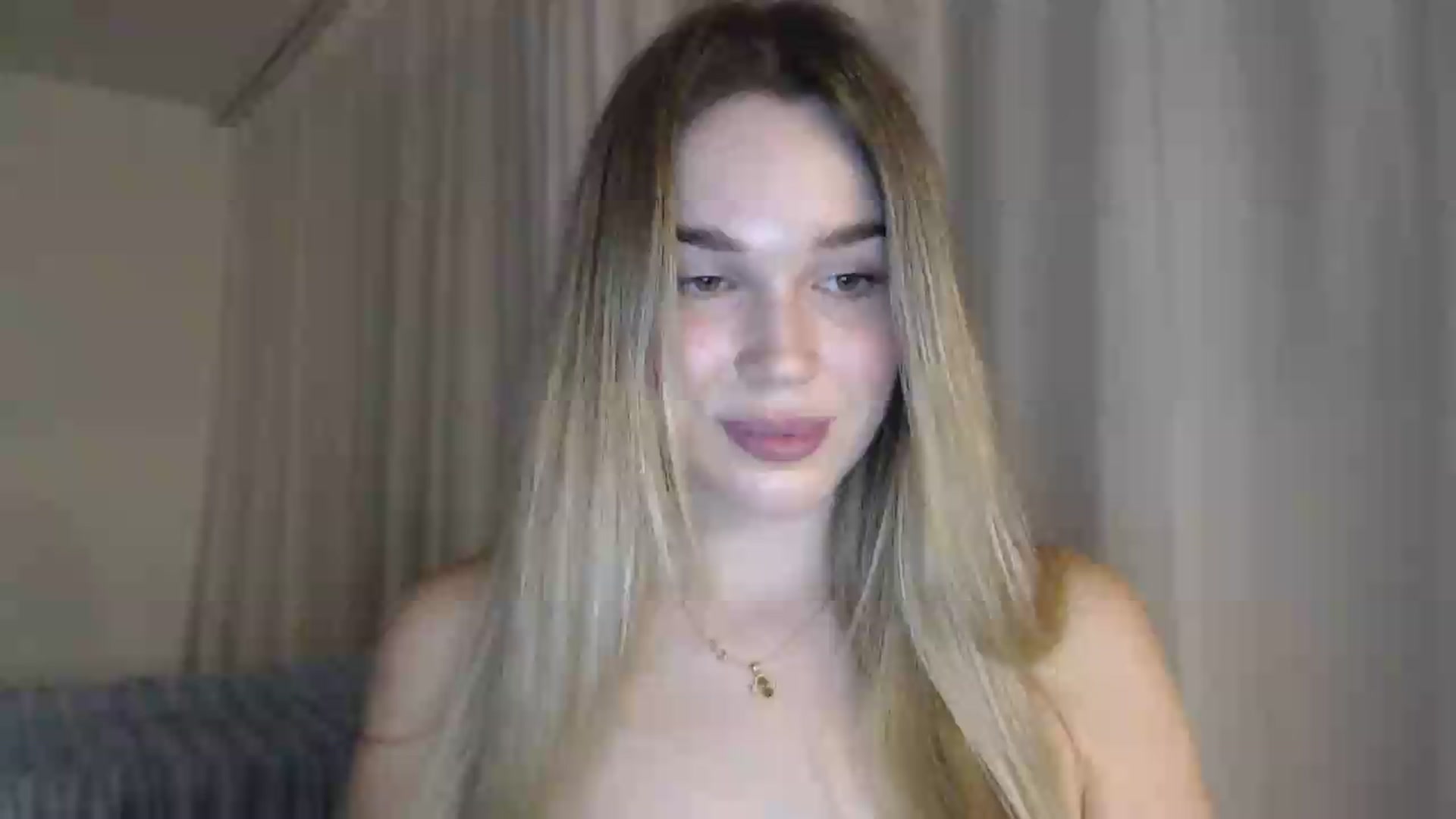 Gallery image thumbnail from Ooh_Cassie's myfreecams stream on, 07/06/2026, 21:43 image 1 of 20