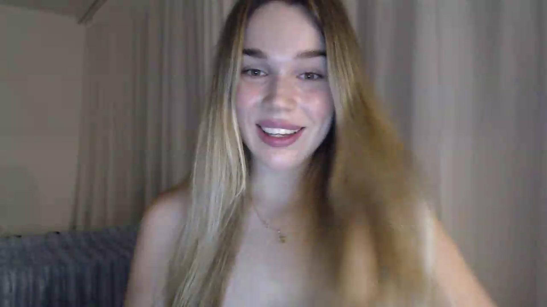 Gallery image thumbnail from Ooh_Cassie's myfreecams stream on, 07/06/2026, 21:43 image 9 of 20
