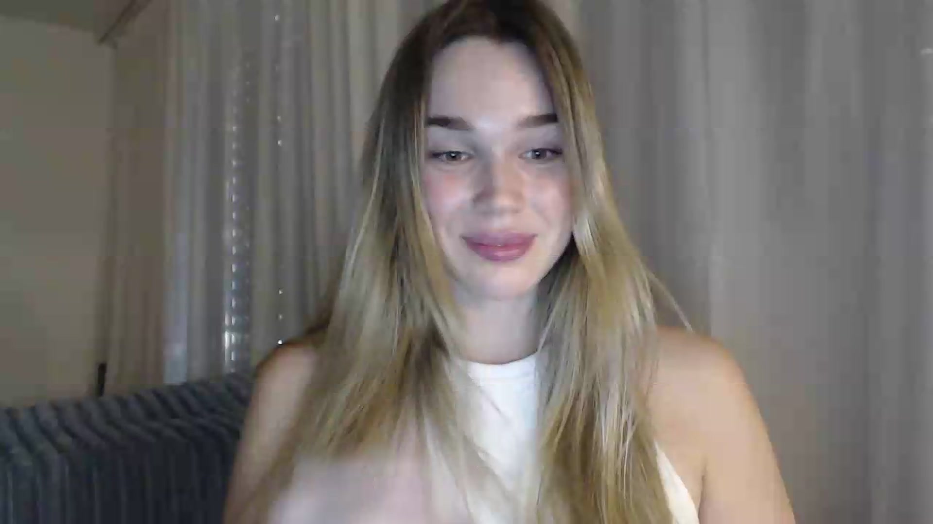 Gallery image thumbnail from Ooh_Cassie's myfreecams stream on, 07/07/2026, 18:41 image 19 of 20