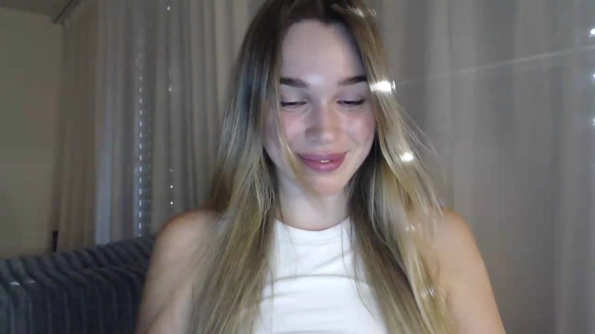 Gallery image thumbnail from Ooh_Cassie's myfreecams stream on, 07/07/2026, 18:41 image 11 of 20