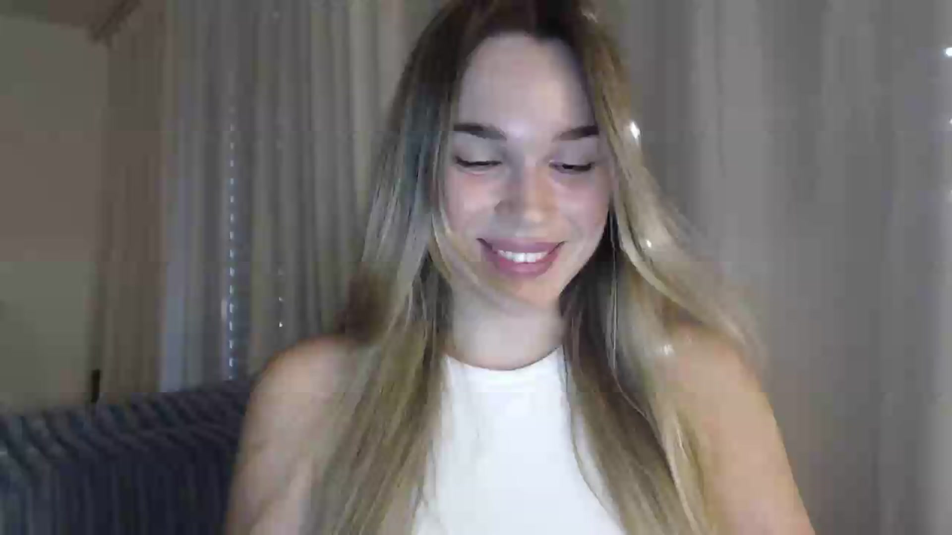 Gallery image thumbnail from Ooh_Cassie's myfreecams stream on, 07/07/2026, 18:41 image 13 of 20