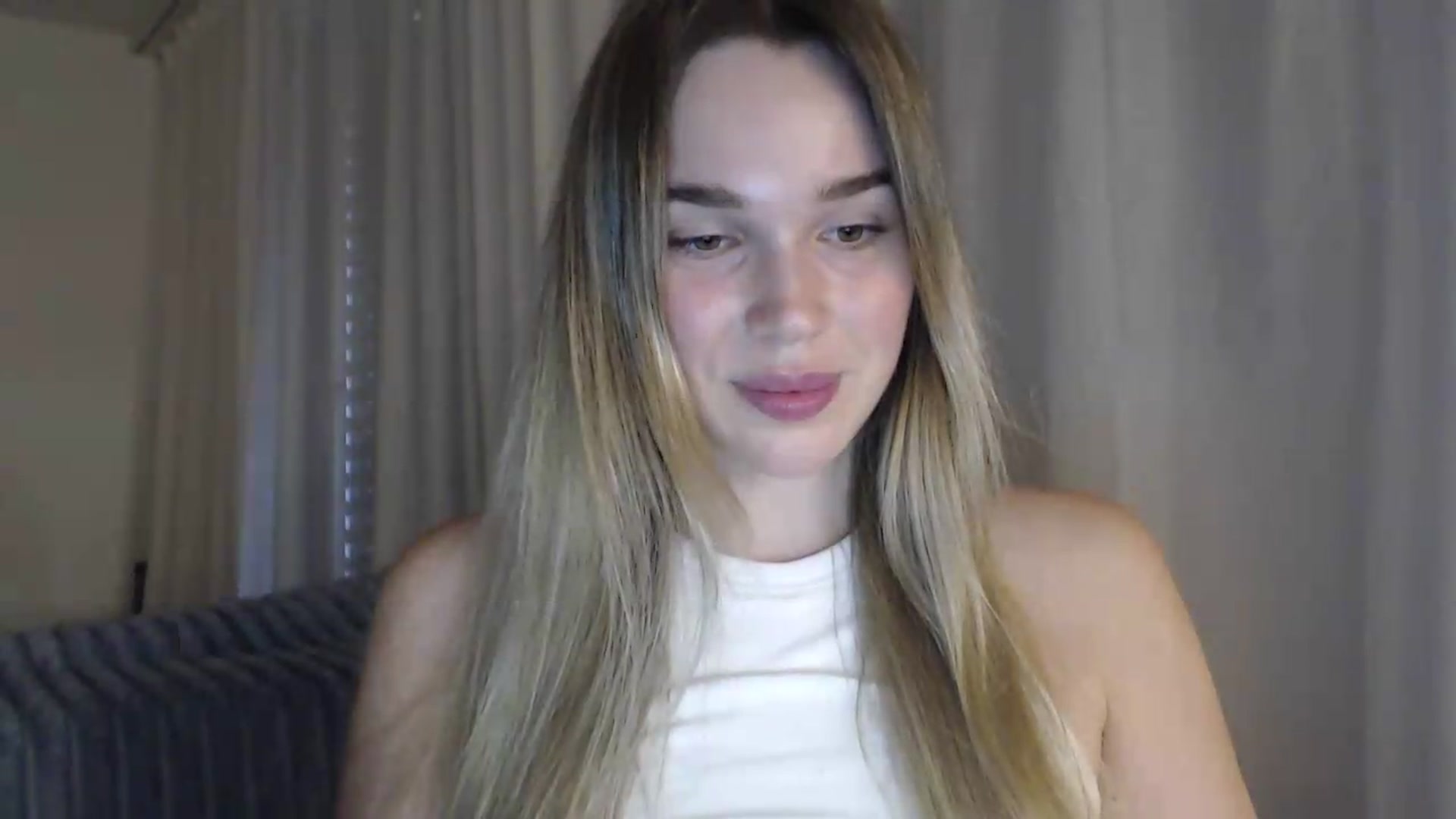 Gallery image thumbnail from Ooh_Cassie's myfreecams stream on, 07/07/2026, 18:41 image 9 of 20