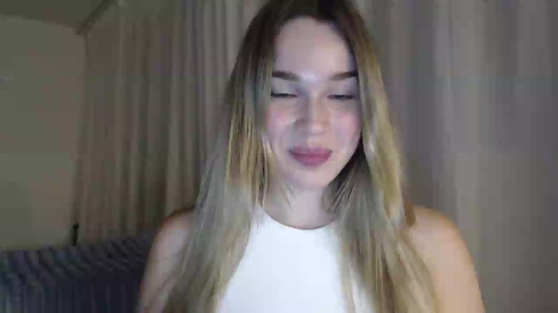 Gallery image thumbnail from Ooh_Cassie's myfreecams stream on, 07/07/2026, 20:20 image 20 of 20