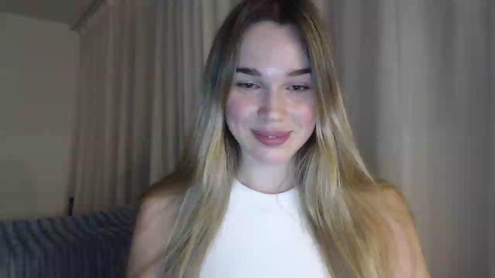 Gallery image thumbnail from Ooh_Cassie's myfreecams stream on, 07/07/2026, 21:50 image 3 of 20
