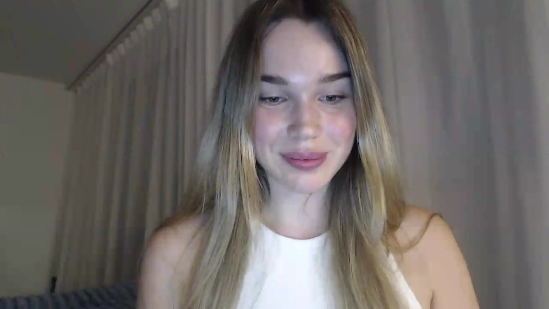 Gallery image thumbnail from Ooh_Cassie's myfreecams stream on, 07/07/2026, 21:50 image 13 of 20