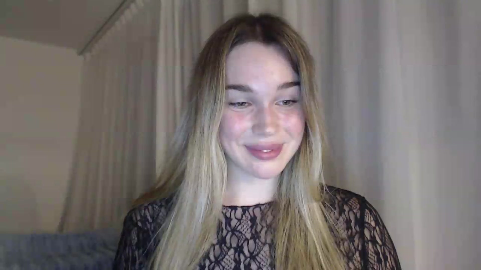 Gallery image thumbnail from Ooh_Cassie's myfreecams stream on, 07/14/2026, 21:18 image 5 of 20