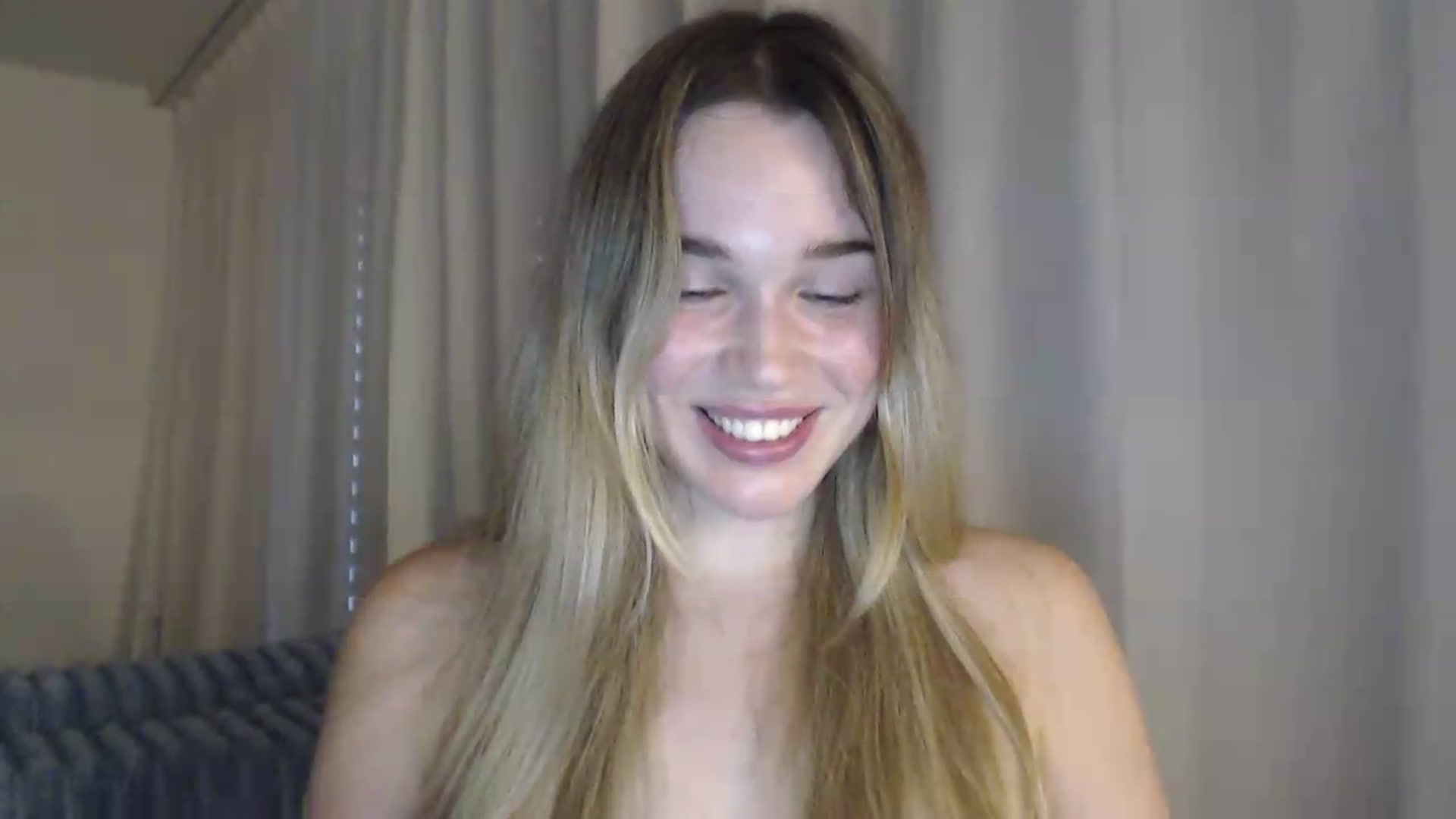 Gallery image thumbnail from Ooh_Cassie's myfreecams stream on, 07/15/2026, 17:16 image 20 of 20