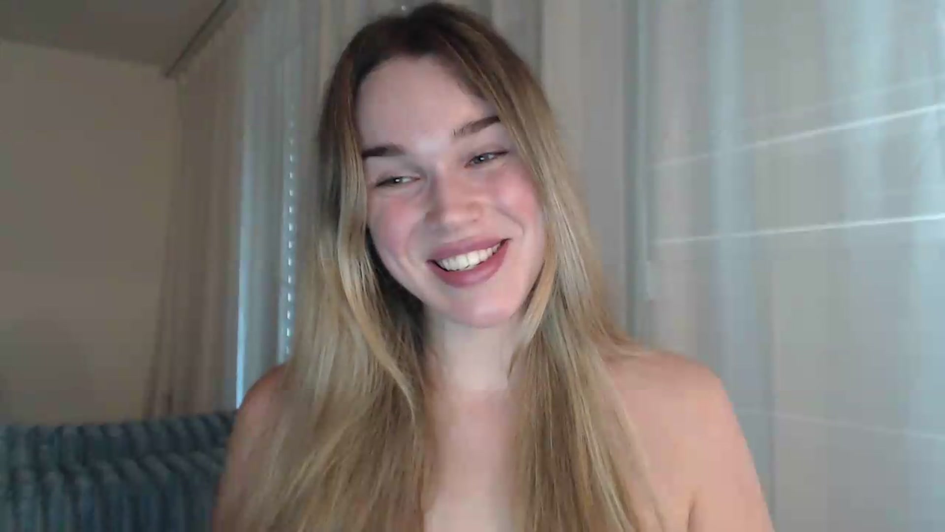 Gallery image thumbnail from Ooh_Cassie's myfreecams stream on, 07/15/2026, 17:16 image 7 of 20