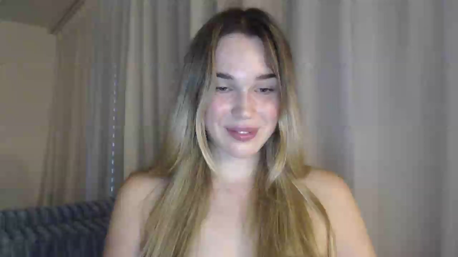 Gallery image thumbnail from Ooh_Cassie's myfreecams stream on, 07/15/2026, 17:16 image 18 of 20
