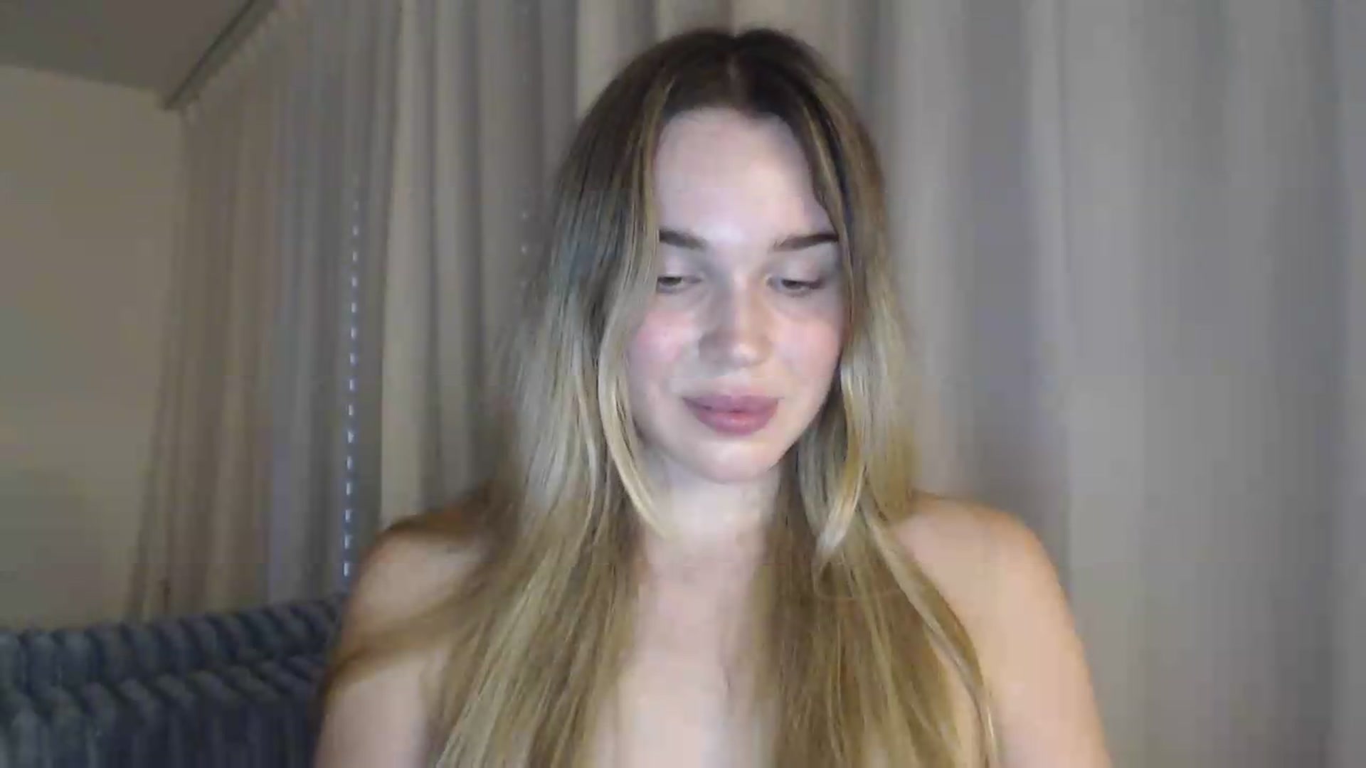 Gallery image thumbnail from Ooh_Cassie's myfreecams stream on, 07/15/2026, 17:16 image 19 of 20