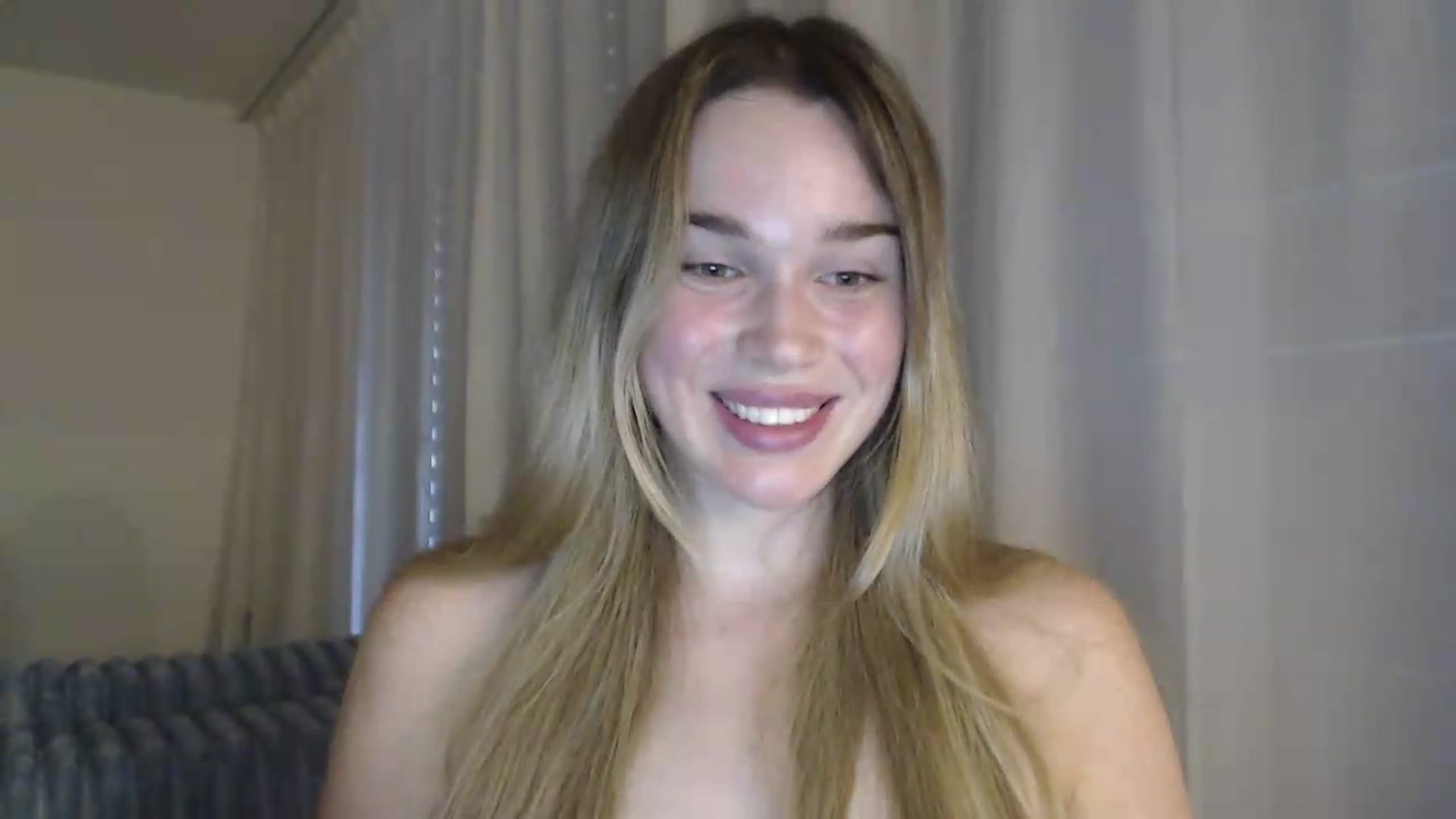 Gallery image thumbnail from Ooh_Cassie's myfreecams stream on, 07/15/2026, 17:16 image 13 of 20