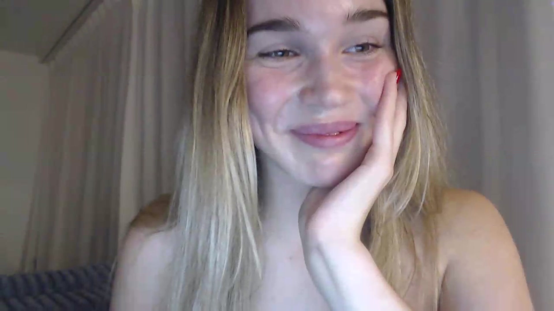 Gallery image thumbnail from Ooh_Cassie's myfreecams stream on, 07/15/2026, 19:54 image 16 of 20