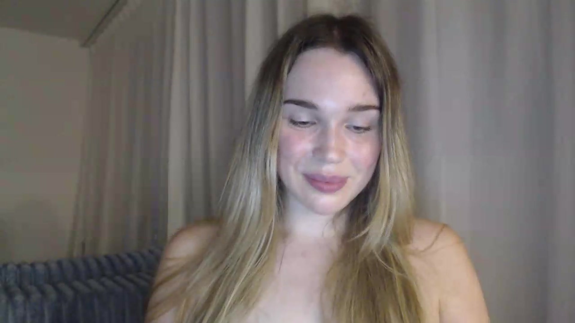Gallery image thumbnail from Ooh_Cassie's myfreecams stream on, 07/15/2026, 19:54 image 11 of 20