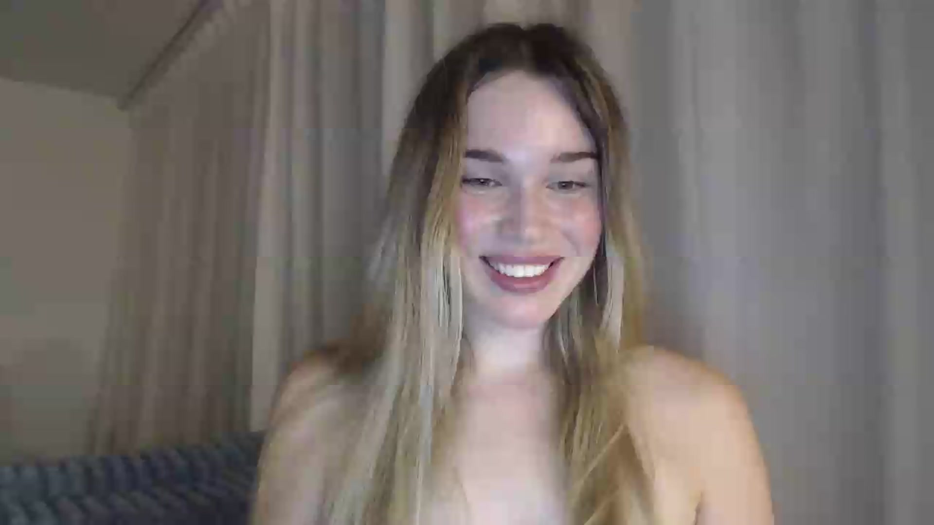 Gallery image thumbnail from Ooh_Cassie's myfreecams stream on, 07/15/2026, 20:54 image 19 of 20