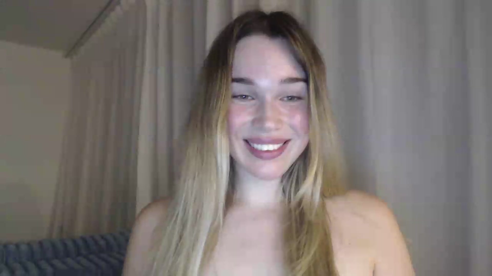 Gallery image thumbnail from Ooh_Cassie's myfreecams stream on, 07/15/2026, 20:54 image 11 of 20