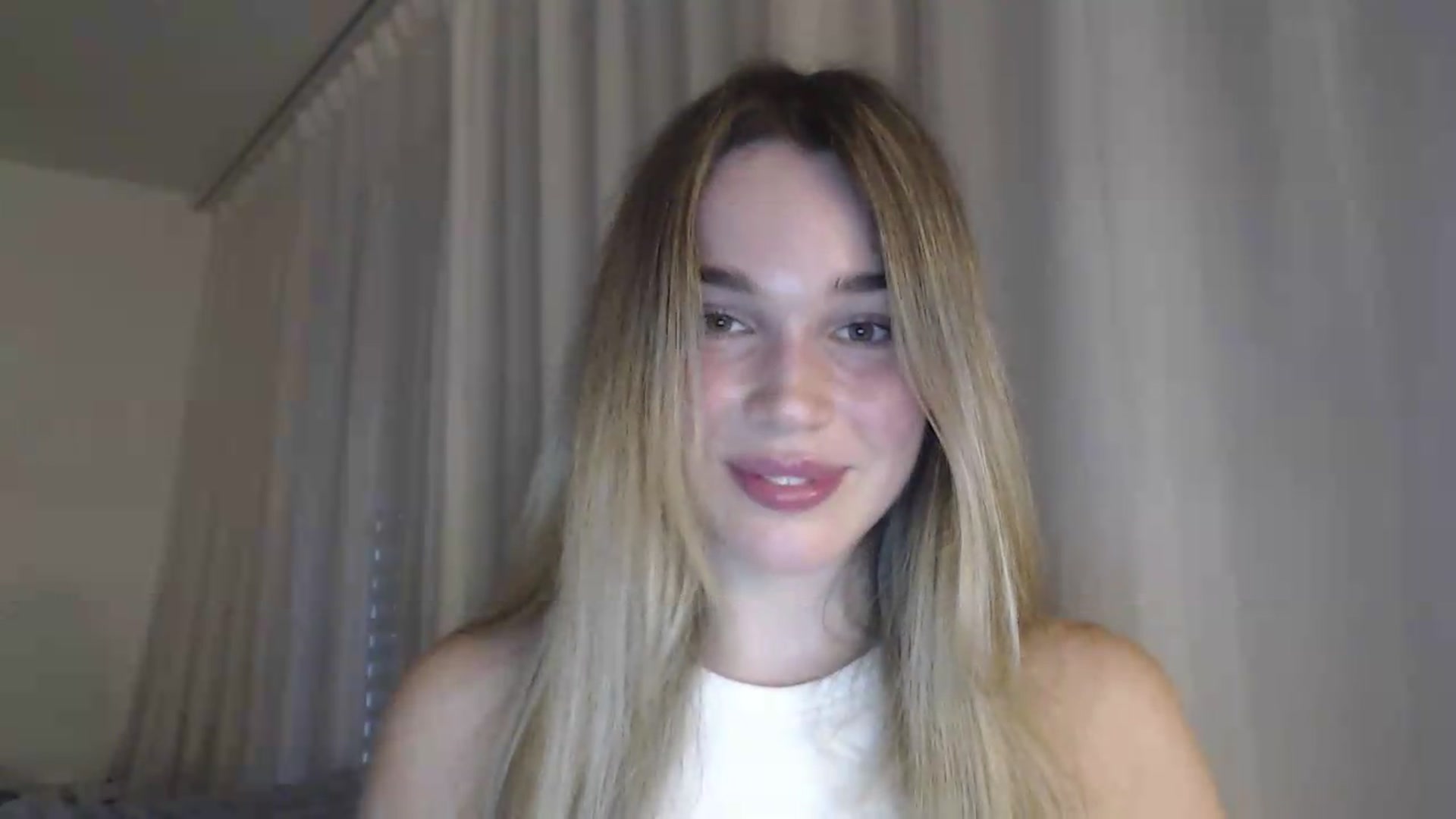 Gallery image thumbnail from Ooh_Cassie's myfreecams stream on, 07/16/2026, 18:24 image 16 of 20