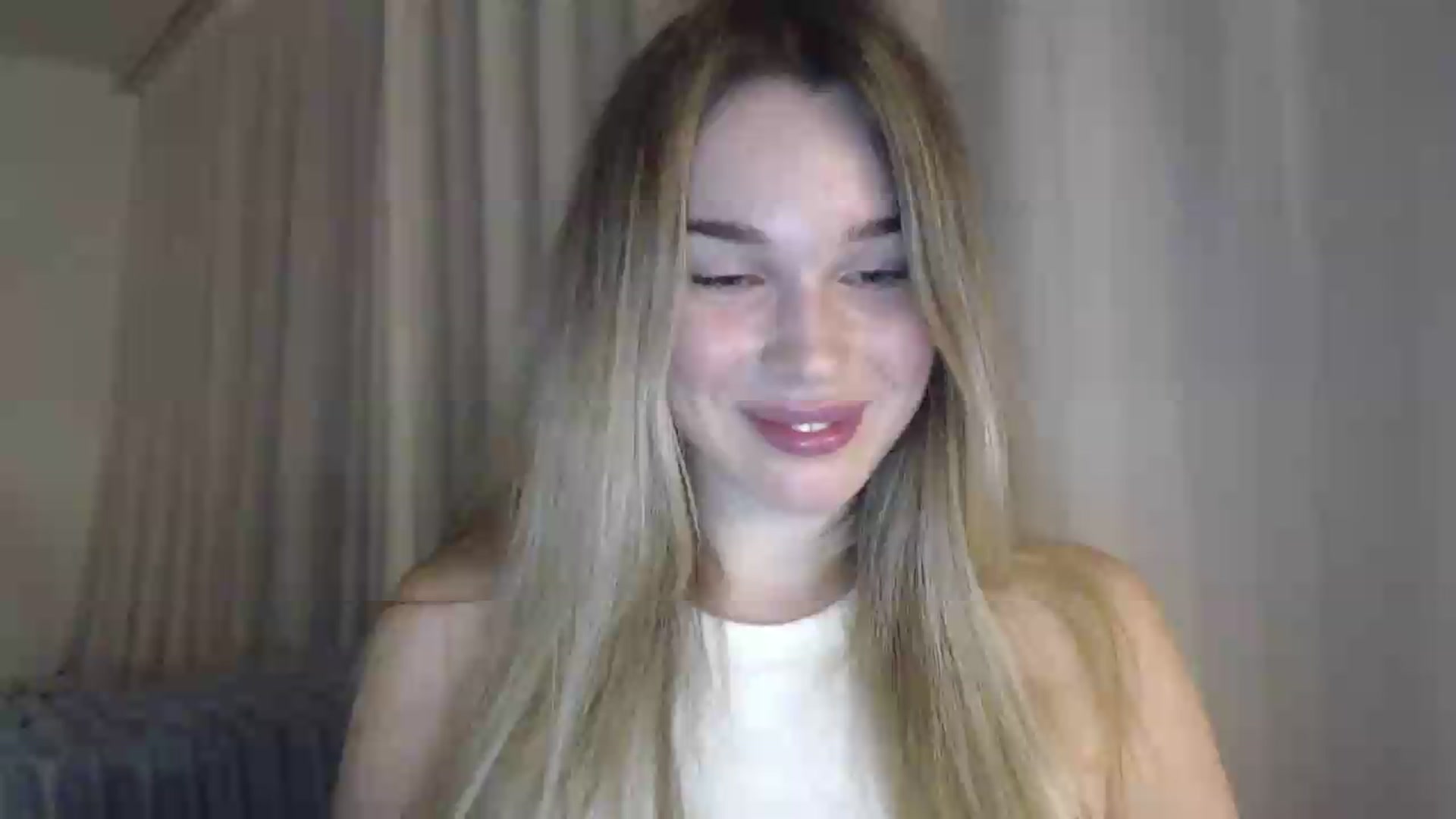 Gallery image thumbnail from Ooh_Cassie's myfreecams stream on, 07/16/2026, 19:26 image 13 of 20