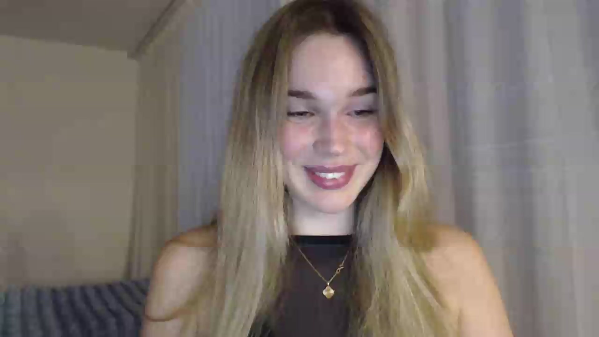 Gallery image thumbnail from Ooh_Cassie's myfreecams stream on, 07/17/2026, 19:11 image 11 of 20