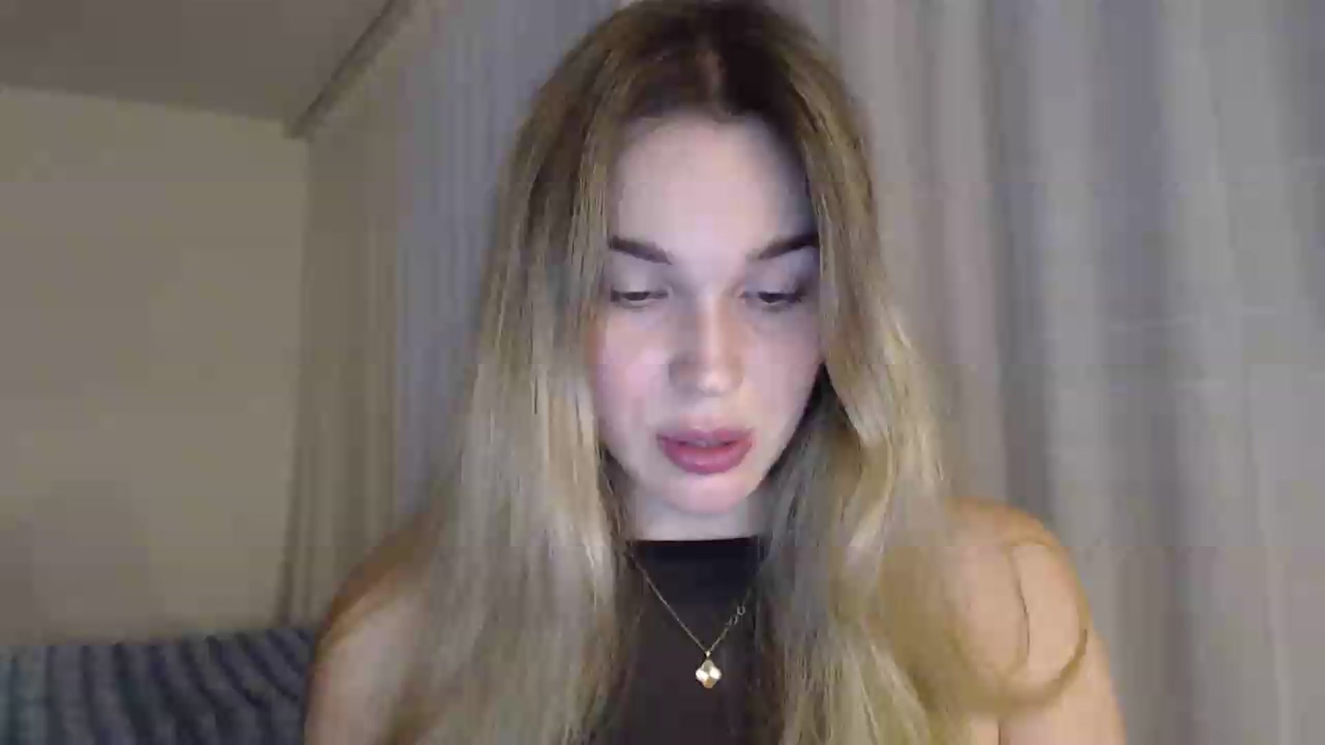 Gallery image thumbnail from Ooh_Cassie's myfreecams stream on, 07/17/2026, 19:11 image 13 of 20